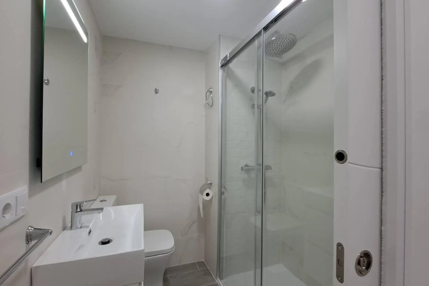 Apartamento Sunset Torre Del Mar Apartment